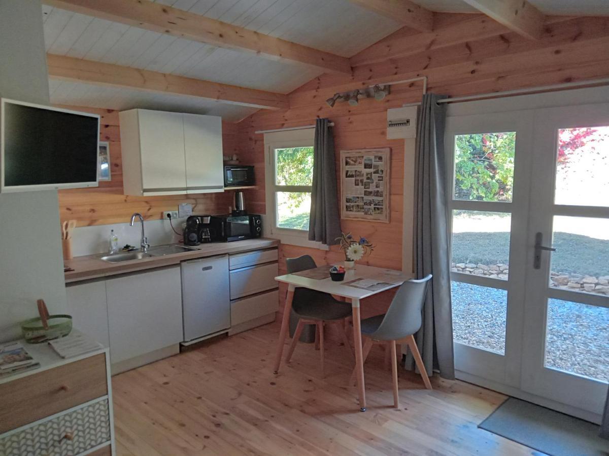 Chalet "Le Petit Olivier" Gites Appart 'Hotel L'Echappee Belle D'Aubenas Logement 2 Sur 3 Eksteriør bilde