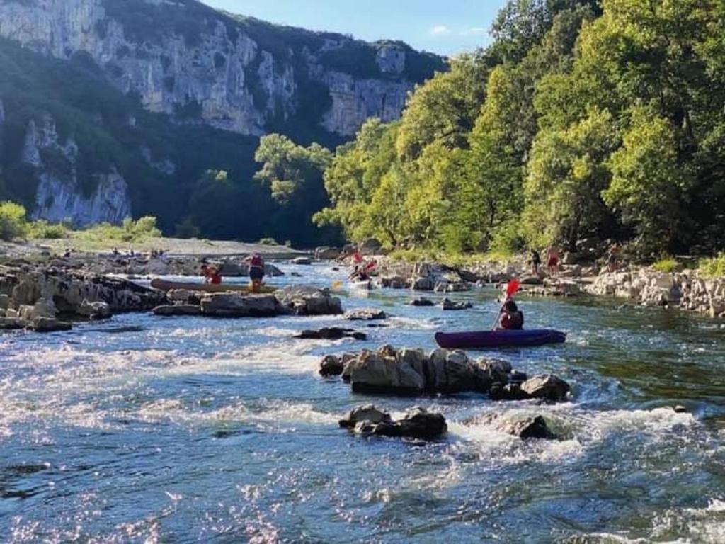 Chalet "Le Petit Olivier" Gites Appart 'Hotel L'Echappee Belle D'Aubenas Logement 2 Sur 3 Eksteriør bilde